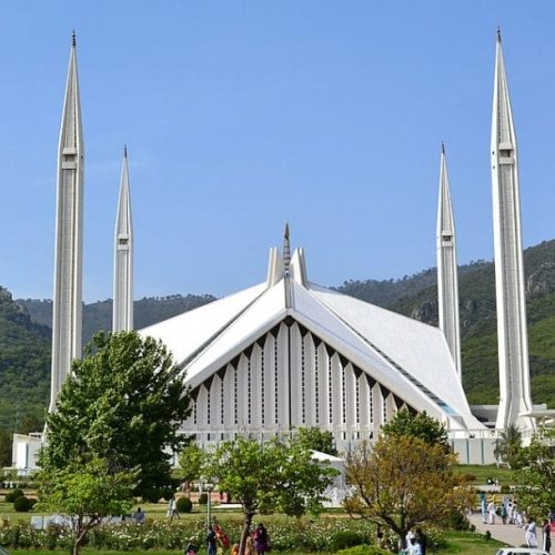 Visit faisal masjid with Pak rental car in islamabad Visit faisal masjid with Pak rental car in islamabad